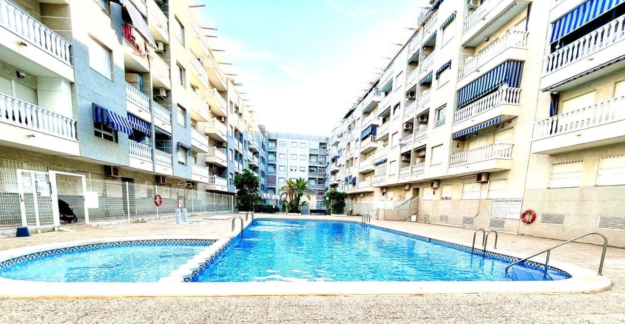 Torrevieja Comfortable Apartment Экстерьер фото